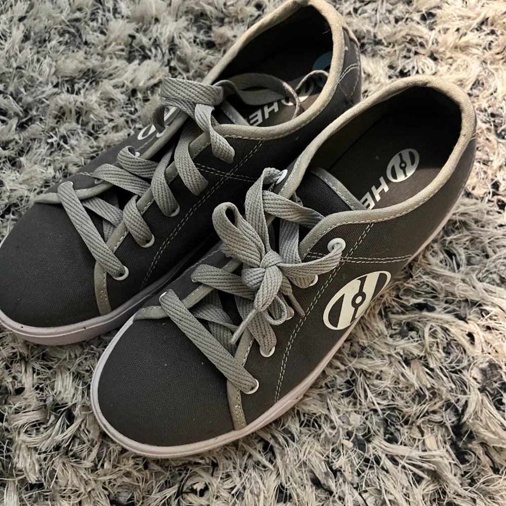 Heelys shoes